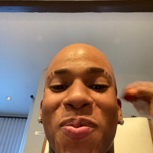 Meet your Posher, Harley